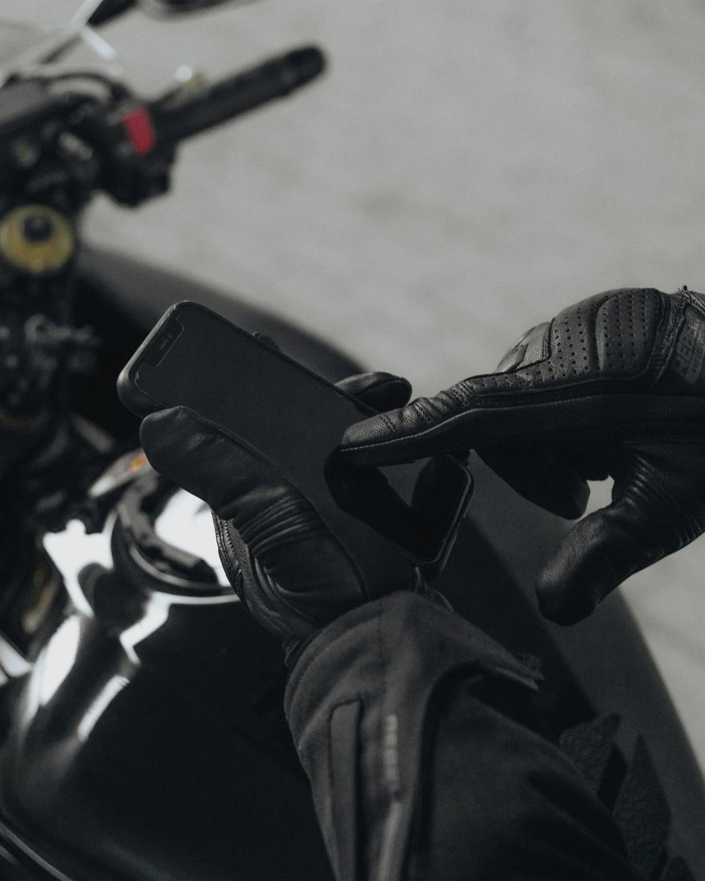 Hike II Motorradhandschuhe Schwarz