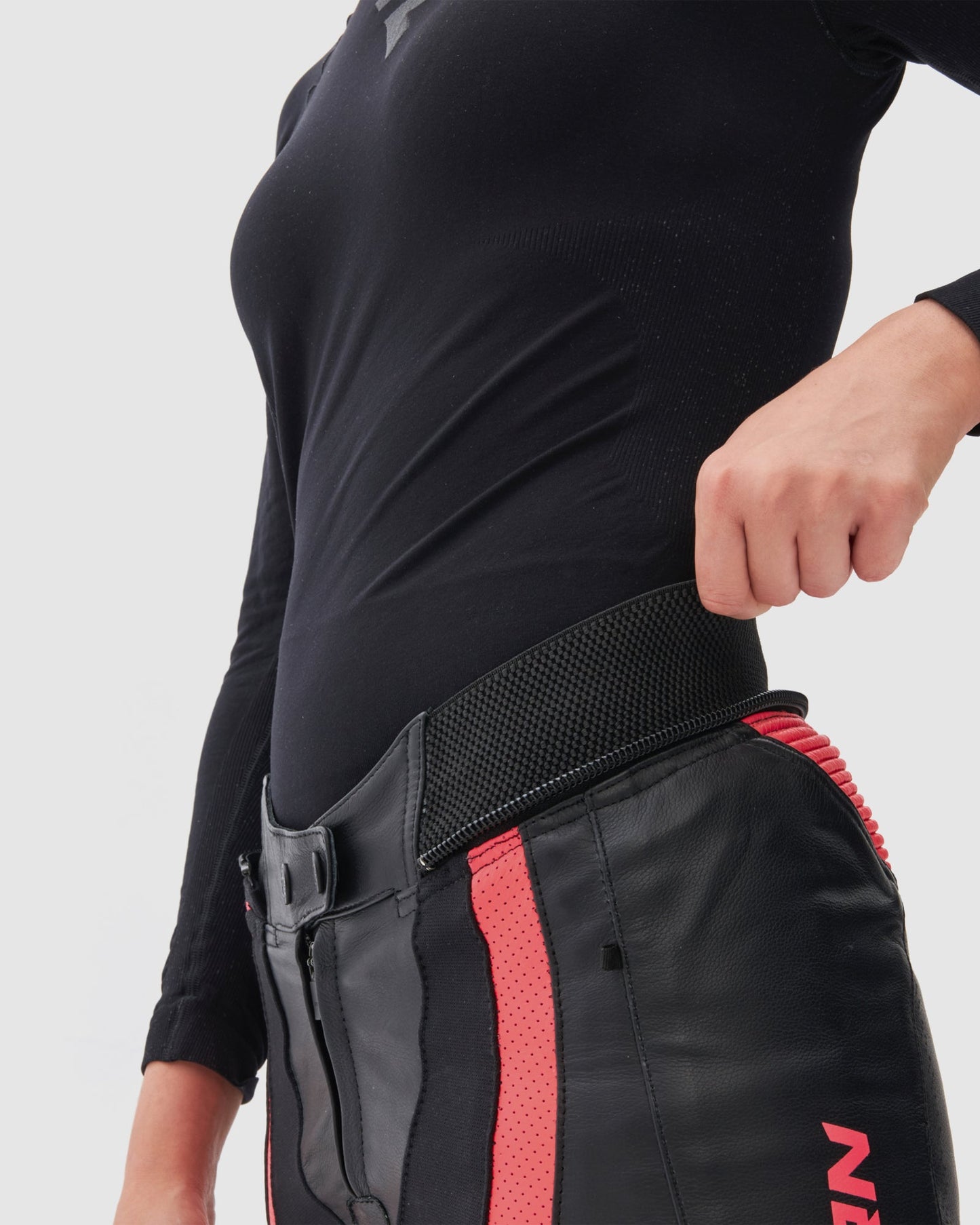 Rebel Damen Motorradhose Rosa