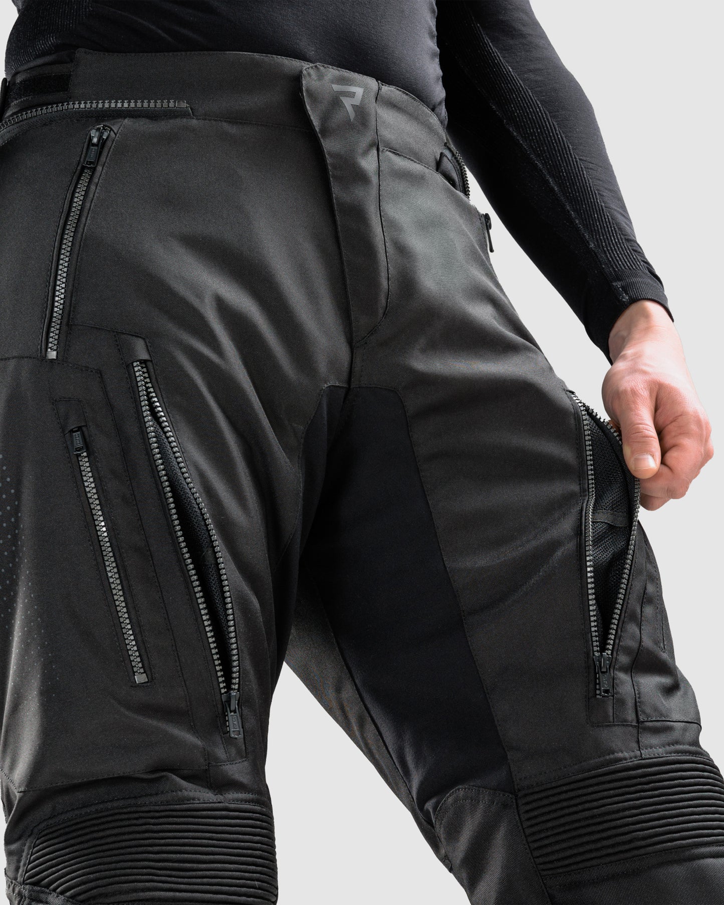 Hiker IV Motorradhose Schwarz Kurz