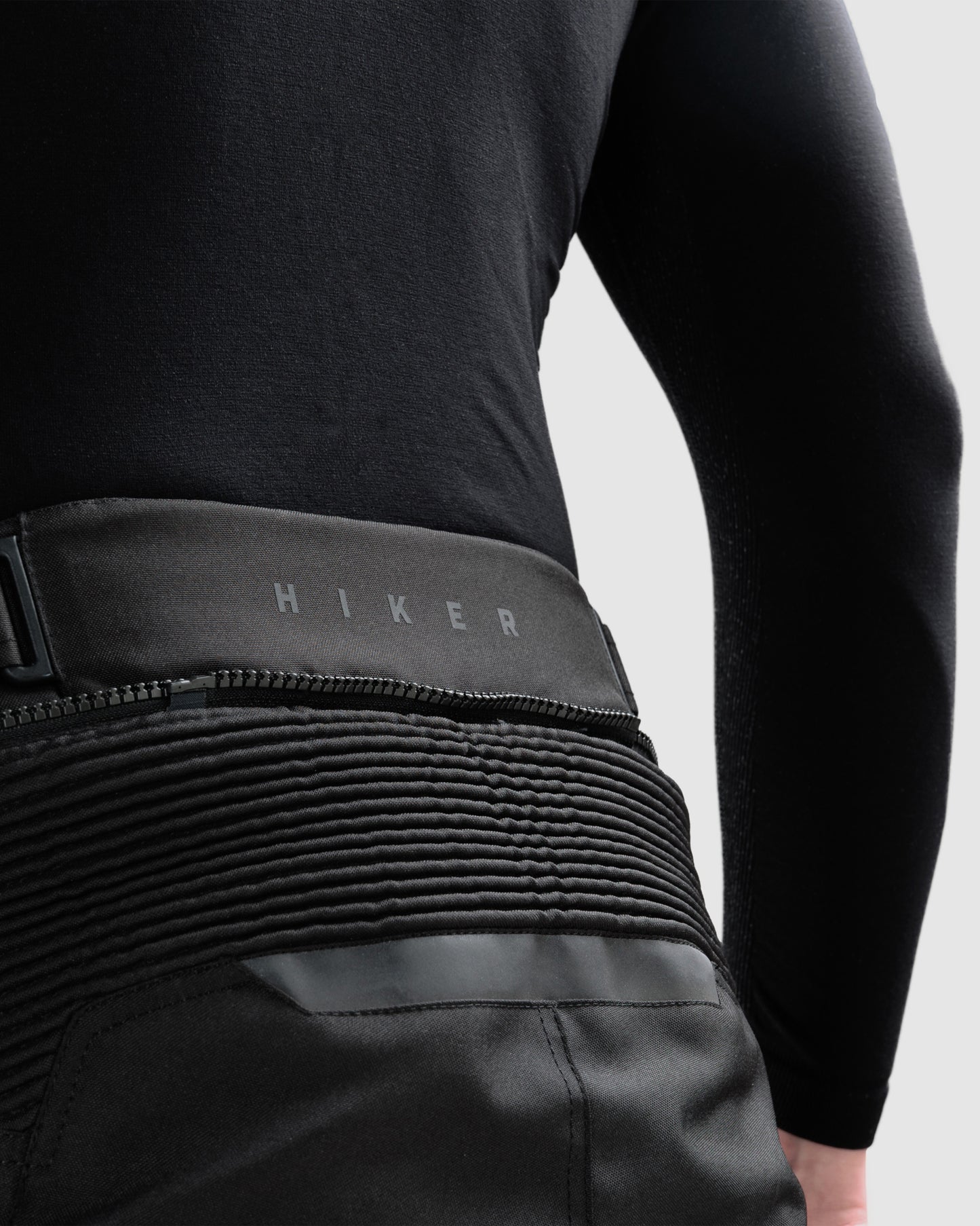 Hiker IV Motorradhose Schwarz Kurz