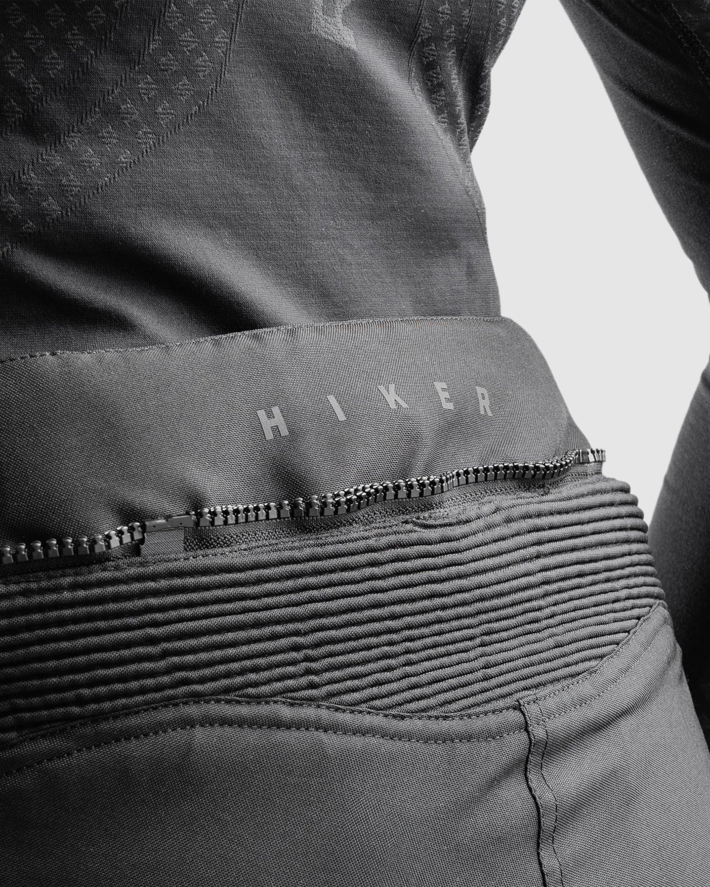 Hiker IV Damen Motorradhose Schwarz Kurz